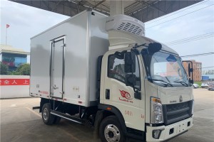 4米2重汽HOWO冷藏车