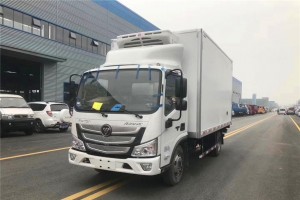 福田欧马可4米2冷藏车